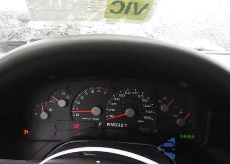 2004 Ford Explorer Xls z USA, uszkodzony, nr VIN 1FMZU72K64ZB32728